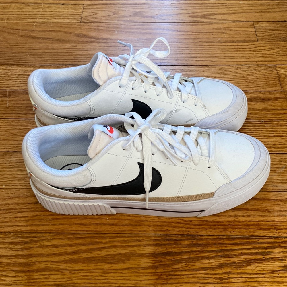 Nike Court Legacy Lift, Women’s Size 10